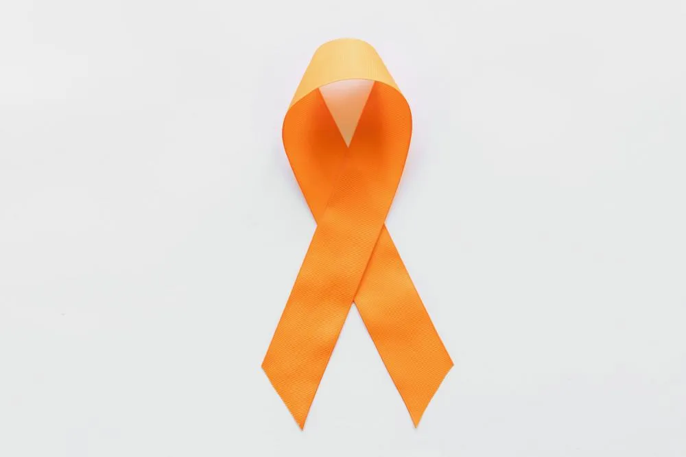Agosto Laranja reforça a importância da conscientização sobre a doença