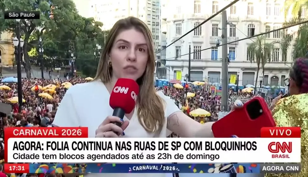 Foliões aproveitam o Carnaval em todo o país | AGORA CNN